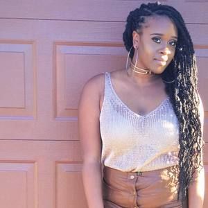 Meet your Posher, Renica